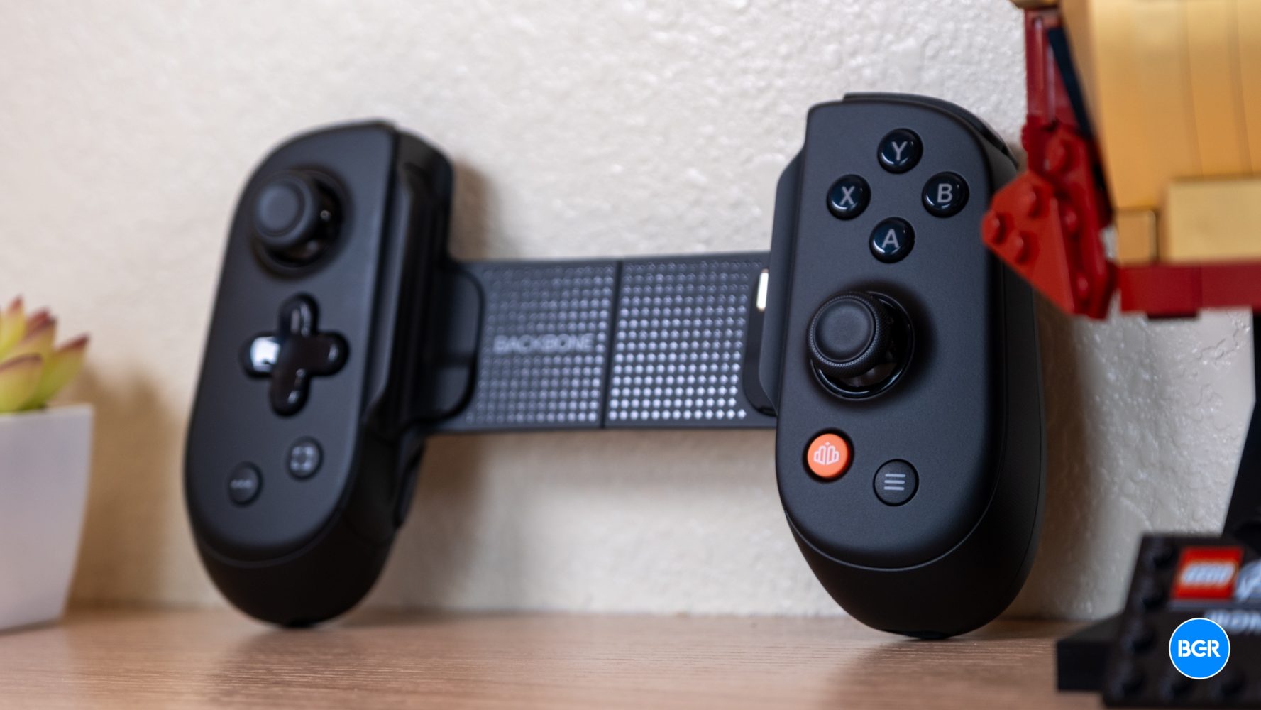 Backbone Pro review: One controller to rule them all?