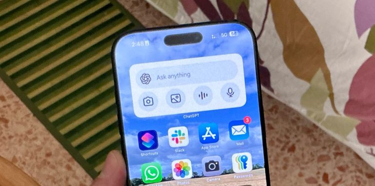 ChatGPT running on iPhone 16 Pro Max