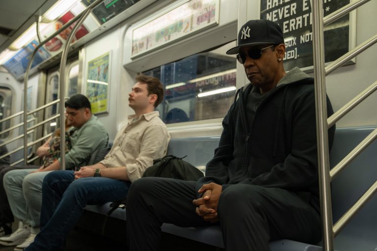 Denzel Washington in Highest 2 Lowest