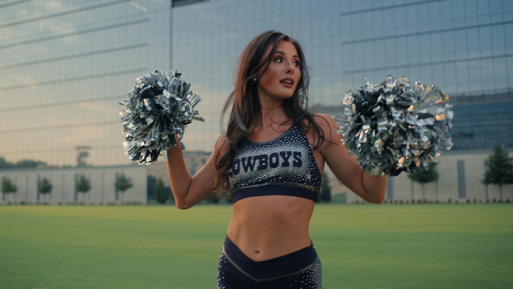 America’s Sweethearts are back – football’s favorite cheer squad returns to Netflix