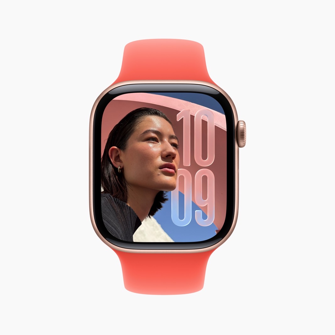 The new Liquid Glass design in watchOS 26.