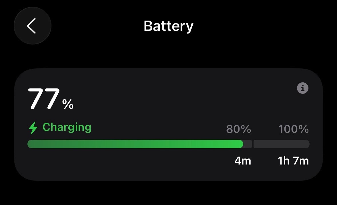 Battery recharge estimate in the Settings app.