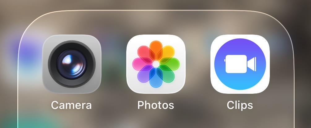 The Photos app icon is too blurry and out of focus for my taste.